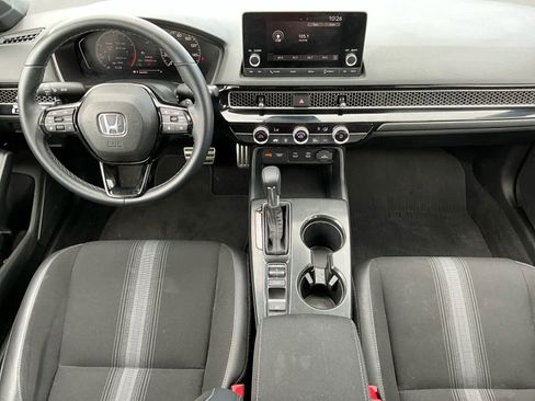 Used 2025 Honda Civic Sport image 15