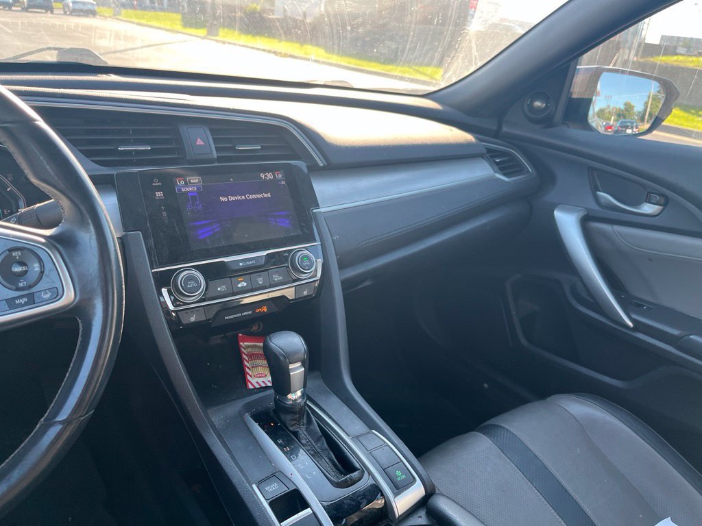 Used 2016 Honda Civic Touring image 24