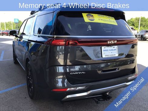 Used 2023 Kia Carnival SX Prestige FWD image 10