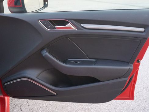 Used 2018 Audi A3 e-tron Premium Plus w/ Technology Package image 14