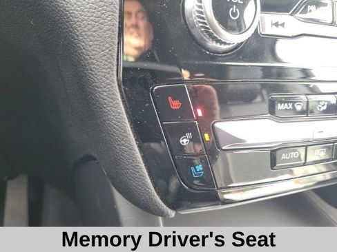 Used 2023 Ford Explorer Limited w/ Equipment Group 301A image 8