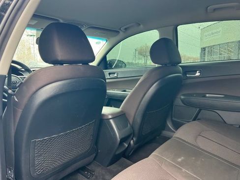 Used 2019 Kia Optima LX FWD image 11