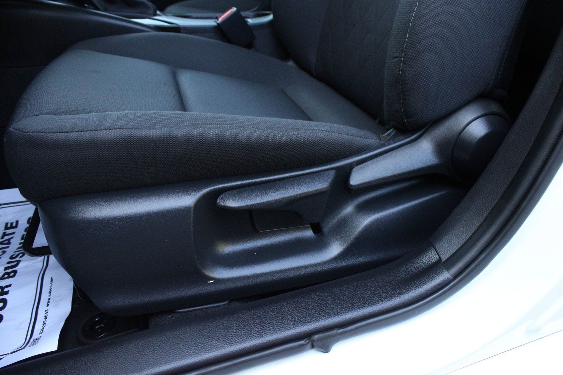 Used 2025 Toyota Corolla LE FWD image 12