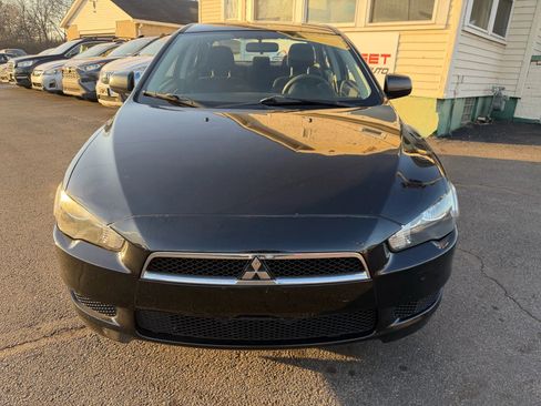 Used 2013 Mitsubishi Lancer ES image 3
