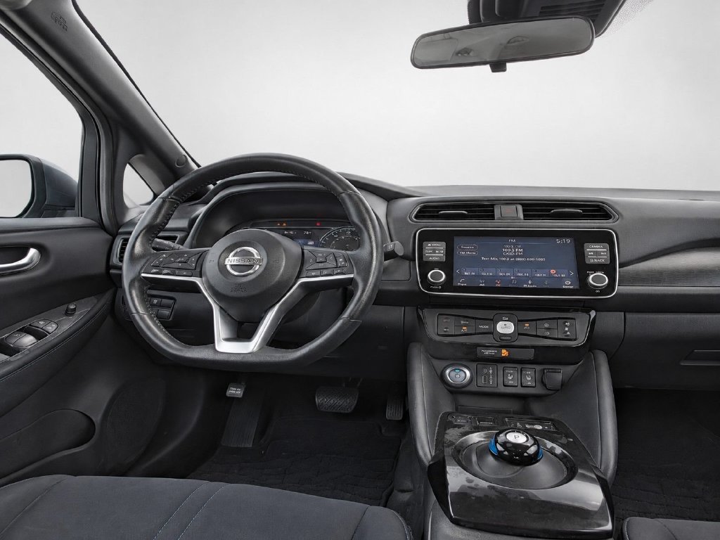 Certified 2021 Nissan Leaf SV Plus FWD image 28