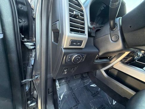 Used 2019 Ford F150 Platinum w/ Equipment Group 701A Luxury AWD/4WD image 26