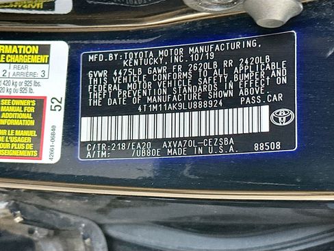 Used 2020 Toyota Camry SE image 31