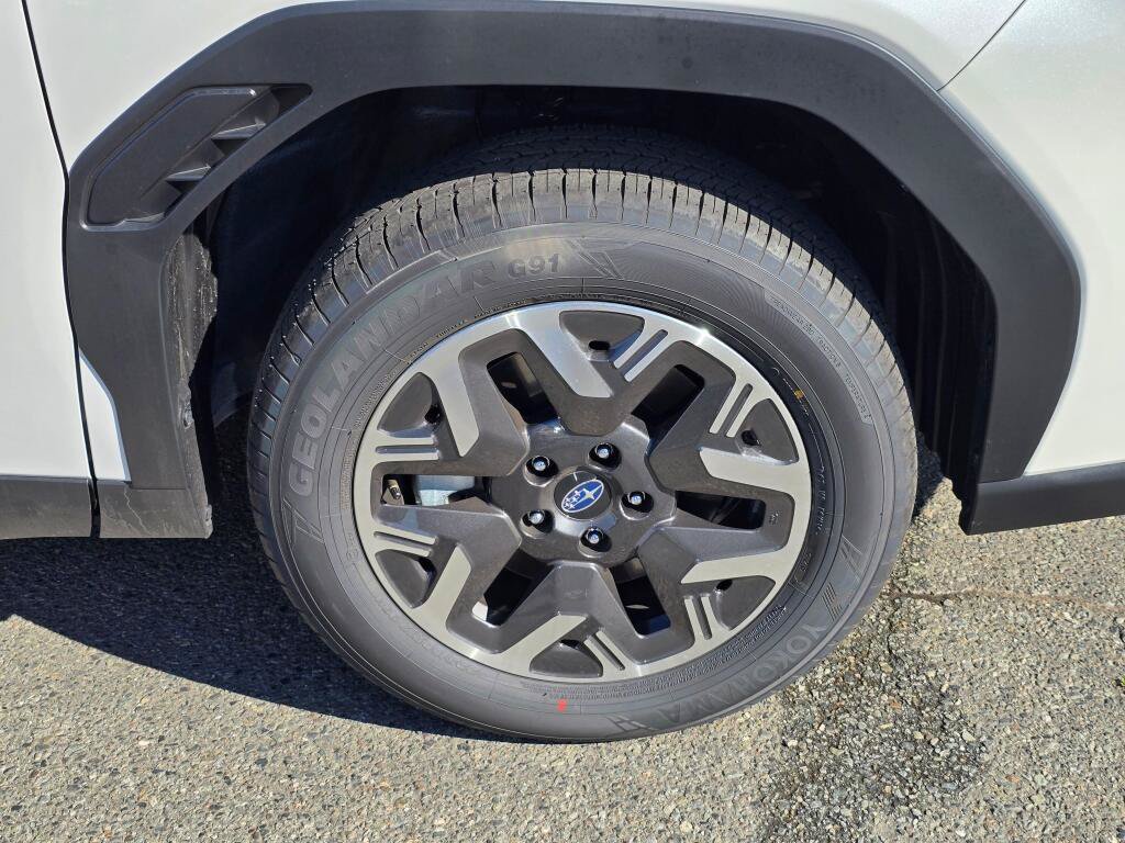 New 2026 Subaru Forester Premium AWD/4WD image 9