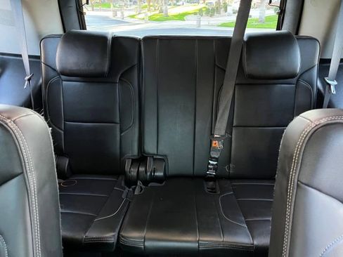 Used 2018 GMC Yukon Denali w/ Open Road Package image 16