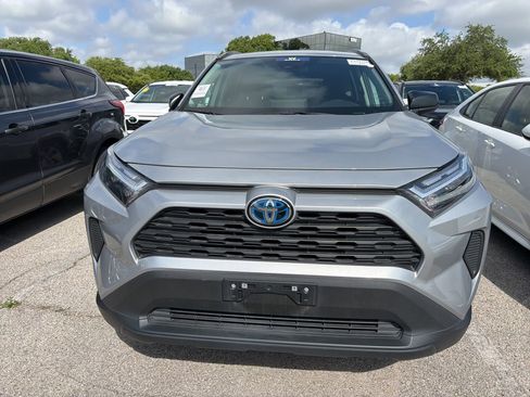 Used 2024 Toyota RAV4 LE image 2