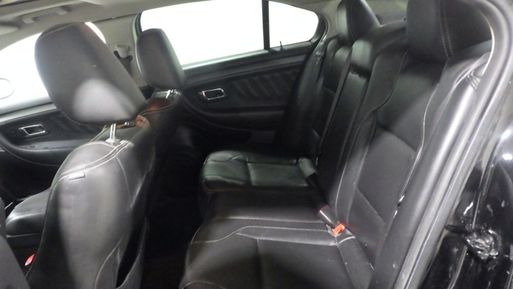 Used 2011 Ford Taurus SEL w/ 201A Rapid Spec Order Code FWD image 7