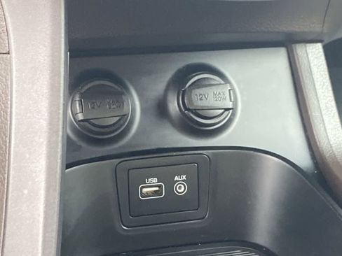 Used 2017 Hyundai Santa Fe Sport image 28