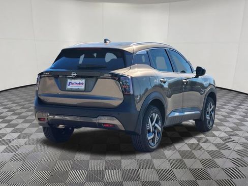 New 2026 Nissan Kicks SV image 3
