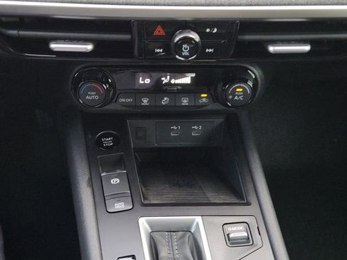 New 2026 Nissan Kicks SV image 15