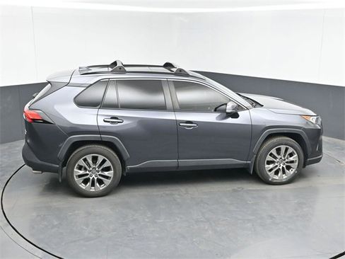 Used 2019 Toyota RAV4 Limited w/ Advanced Technology Package image 40