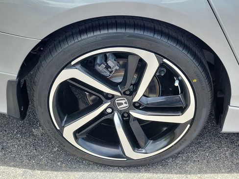 Used 2022 Honda Accord Sport image 7