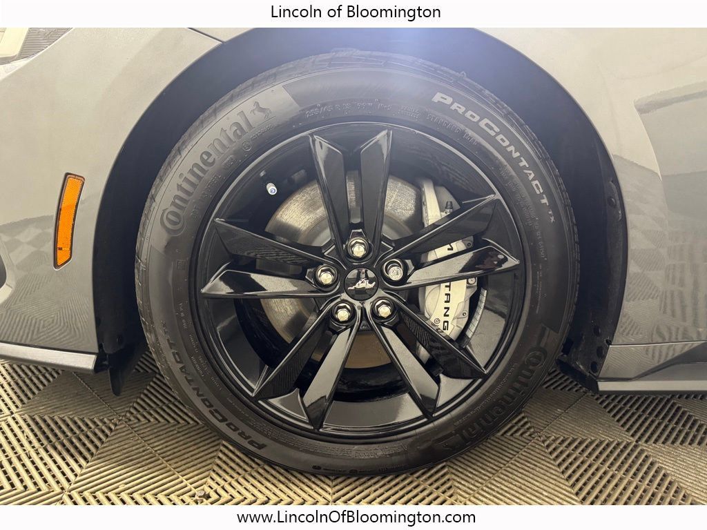 Used 2025 Ford Mustang GT RWD image 21