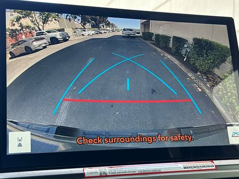 Certified 2024 Toyota Tacoma TRD Off-Road w/ TRD Off Road Upgrade Package image 19