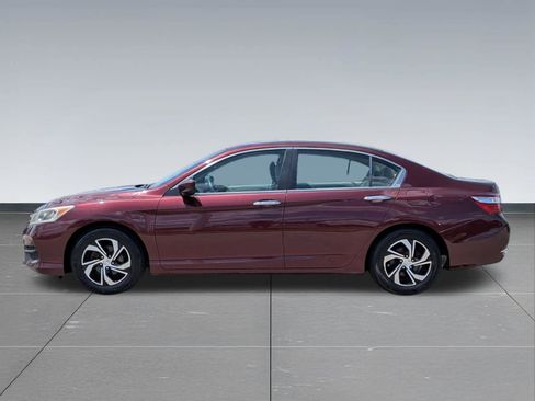 Used 2016 Honda Accord LX image 2