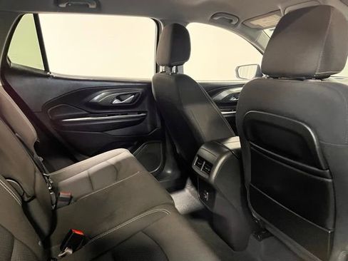 Used 2024 GMC Terrain SLE image 14