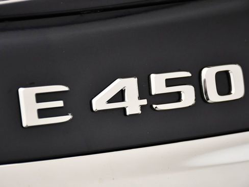 Used 2023 Mercedes-Benz E 450 4MATIC Sedan image 9