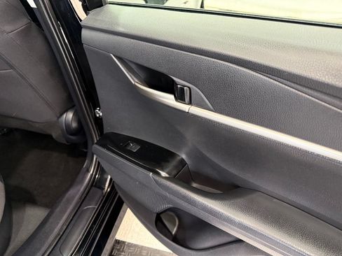 Used 2025 Toyota Camry LE FWD image 28
