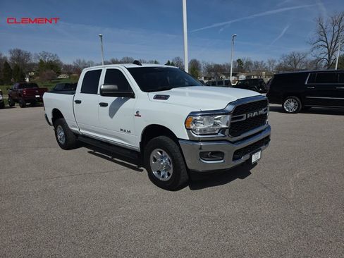 Used 2022 RAM 2500 Tradesman w/ Chrome Appearance Group image 23