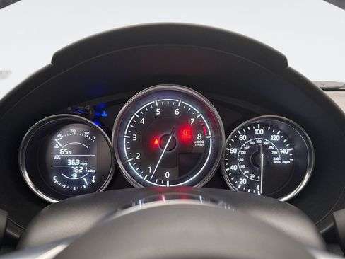 Used 2023 MAZDA MX-5 Miata Sport image 13