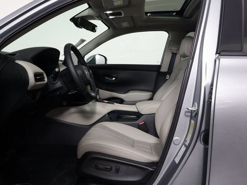 Used 2026 Honda HR-V EX-L image 10
