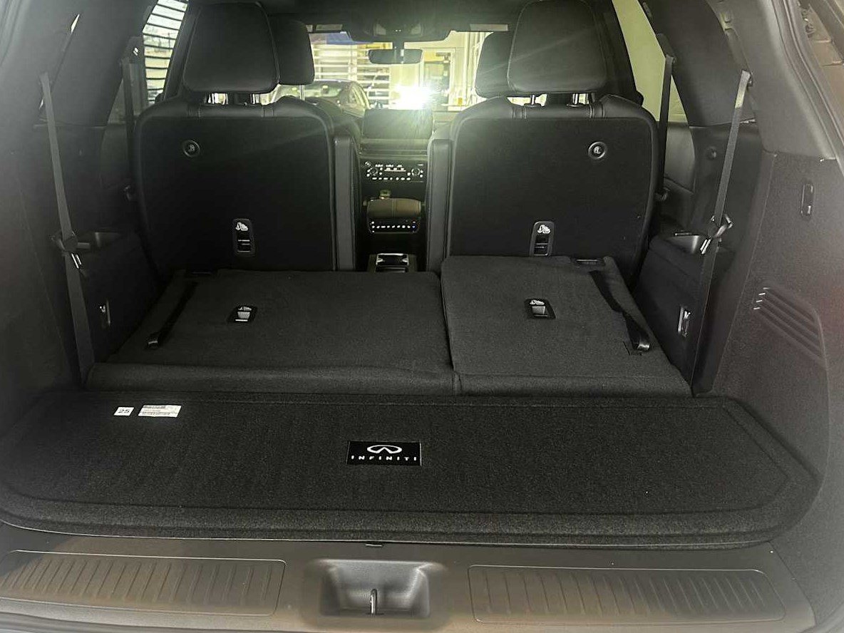 New 2027 INFINITI QX60 Sport w/ Dark Cargo Package AWD/4WD image 12