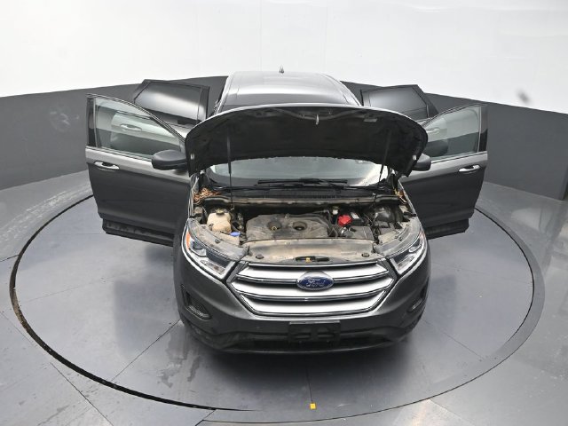 Used 2017 Ford Edge SE w/ Cargo Accessory Package AWD/4WD image 40