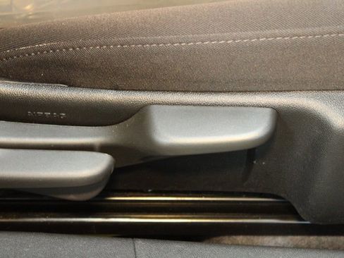 Used 2019 Chevrolet Malibu LS image 12