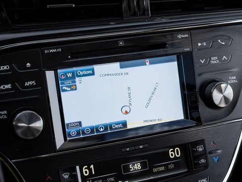 Used 2015 Toyota Avalon Limited image 24