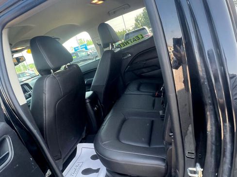 Used 2019 Chevrolet Colorado ZR2 image 11