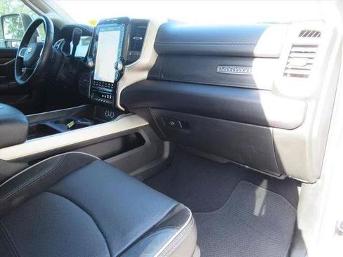 Certified 2024 RAM 2500 Laramie AWD/4WD image 10