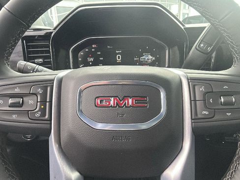 New 2026 GMC Sierra 1500 Elevation image 19