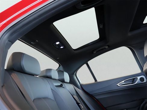 New 2025 Alfa Romeo Giulia AWD w/ Driving Assist Package image 16