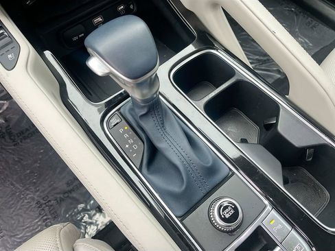 Used 2025 Kia Telluride SX FWD image 17