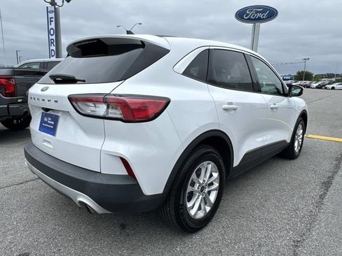 Used 2021 Ford Escape SE w/ Convenience Package FWD image 5