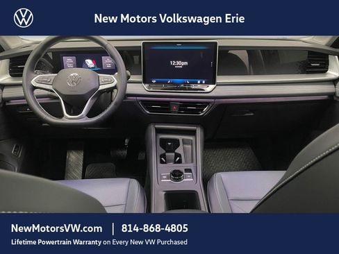 New 2026 Volkswagen Tiguan SE AWD/4WD image 8