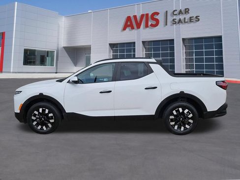 Used 2025 Hyundai Santa Cruz SEL FWD image 10