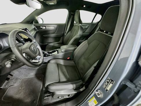 Used 2023 Volvo C40 P8 Recharge Plus AWD/4WD image 13