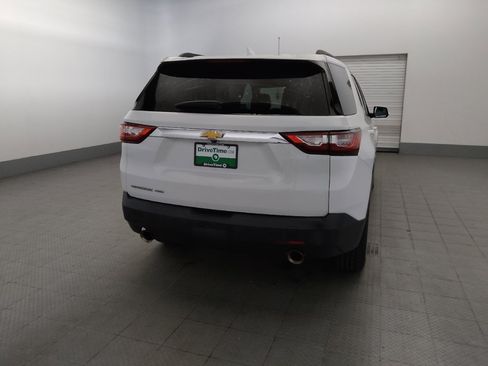 Used 2020 Chevrolet Traverse LT w/ Driver Confidence II Package AWD/4WD image 7