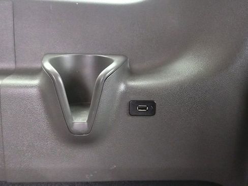 Used 2022 Ford Transit 350 XLT image 21