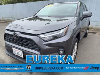 Used 2022 Toyota RAV4 XLE Premium image 1