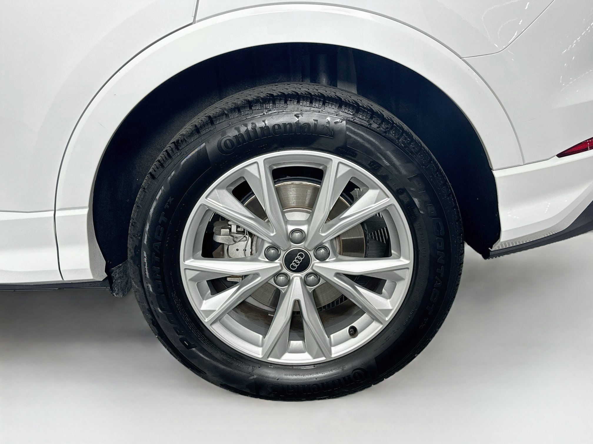 Used 2024 Audi Q3 2.0T Premium AWD/4WD image 11