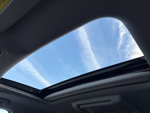 Used 2019 Acura MDX w/ Technology & Entertainment image 16