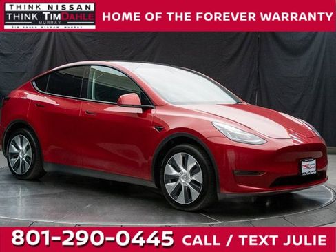 Used 2021 Tesla Model Y Long Range image 1