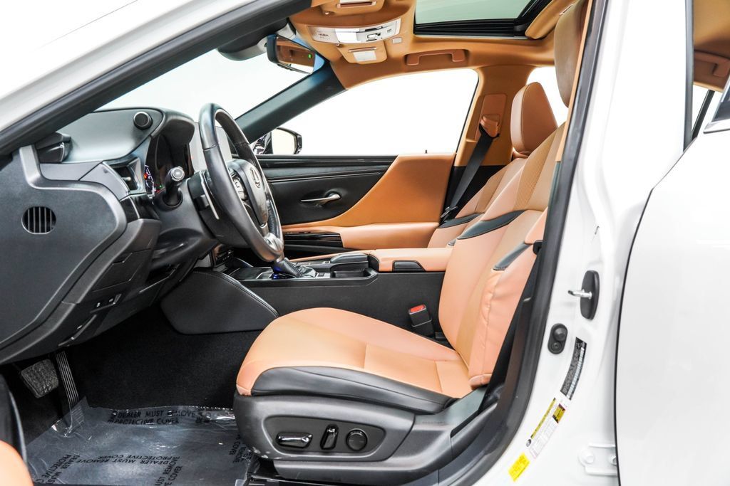 Used 2022 Lexus ES 350 w/ Accessory Package FWD image 17
