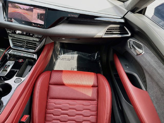 Used 2024 Audi RS e-tron GT w/ Ceramic Brake Package AWD/4WD image 18
